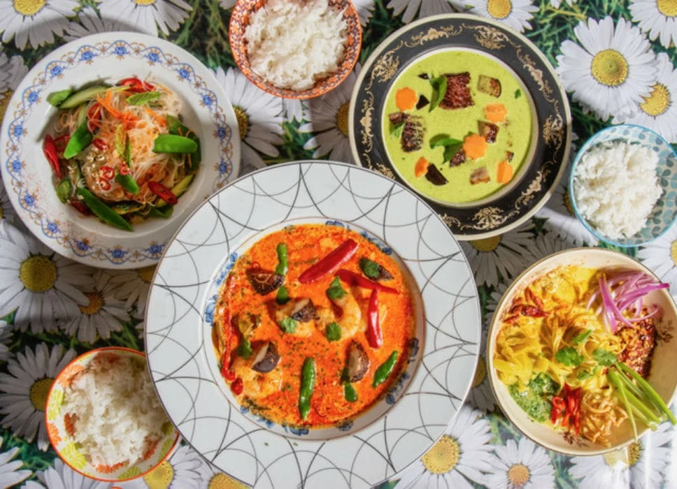 Στο (ανανεωμένο) Patpong θα απολαύσεις αυθεντικό ταϊλανδέζικο street food